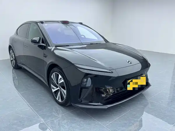 NIO ET5 2022