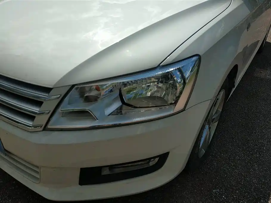 Volkswagen Santana 2016