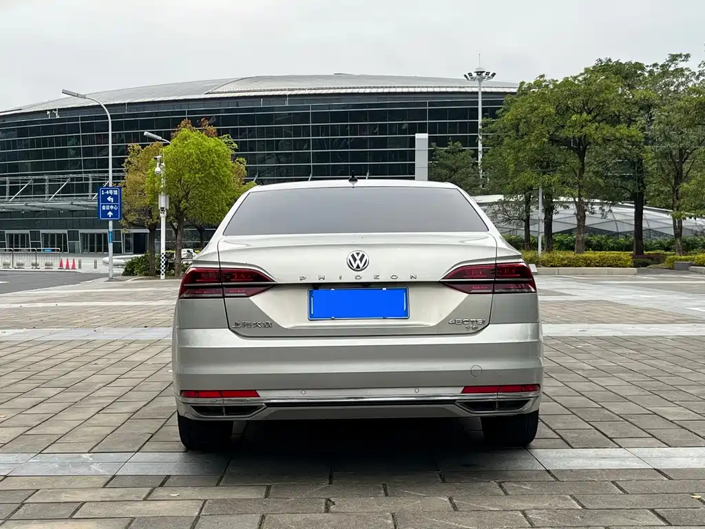 Volkswagen Phideon 2018 — фото 14