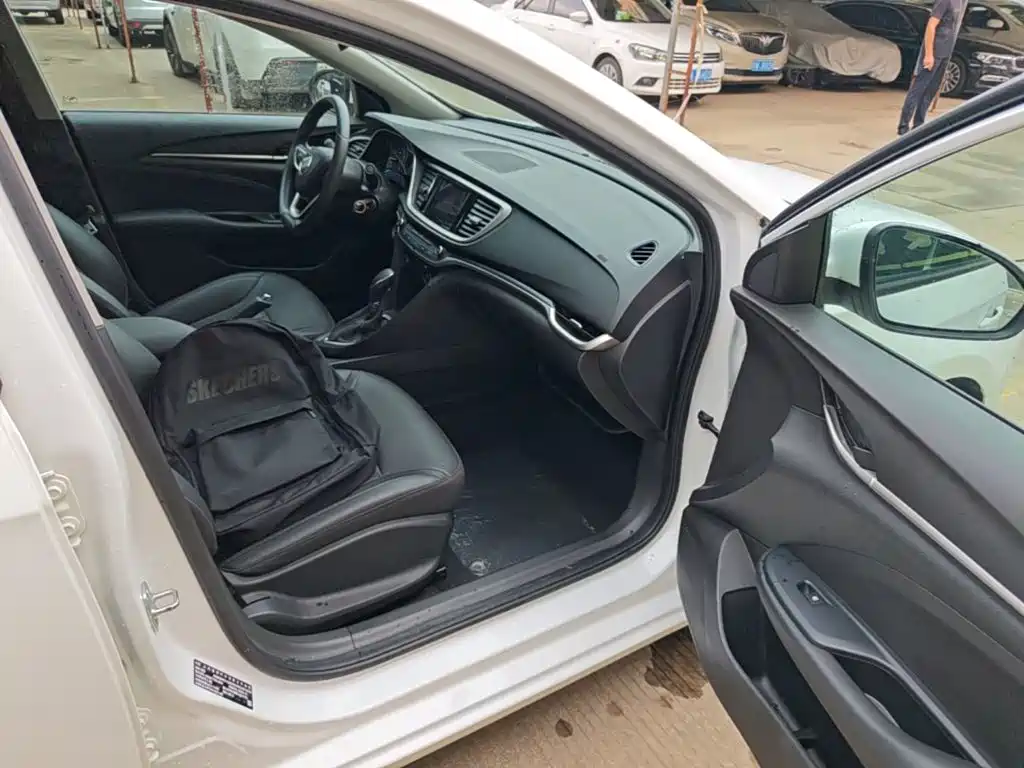 Buick Excelle GT 2020 — фото 25