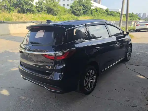 BYD Song MAX 2019