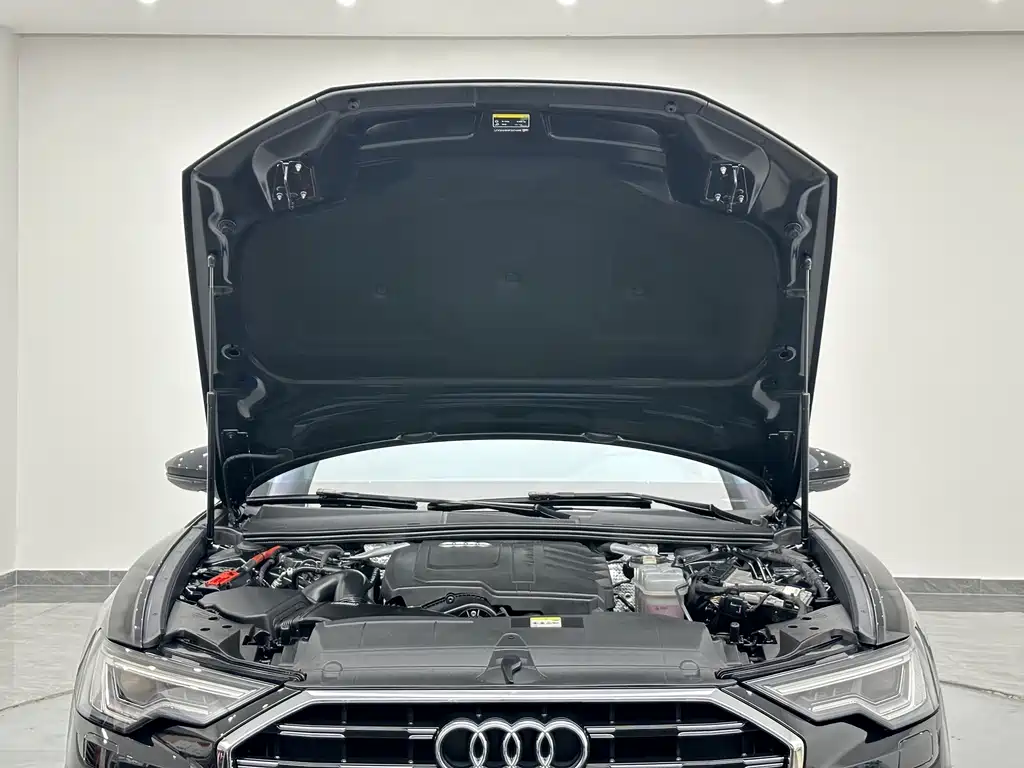 Audi A6L 2023 — фото 27