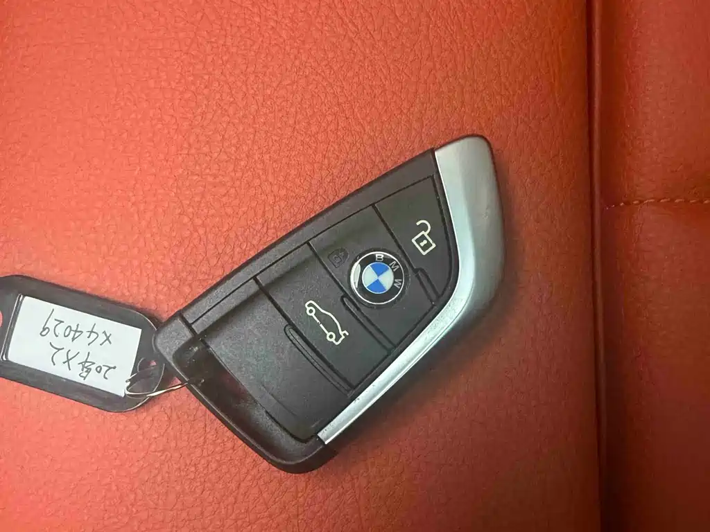 BMW X2 2020 — фото 9