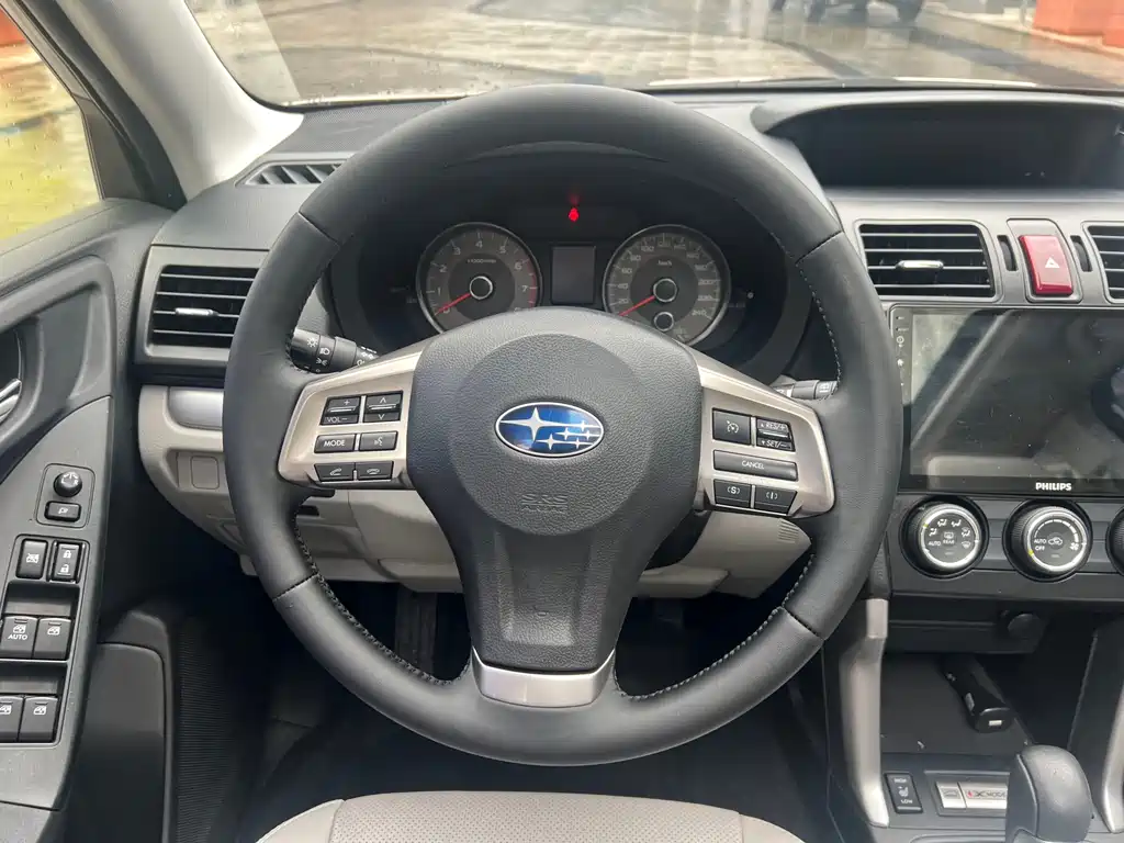 Subaru Forester 2014 — фото 13