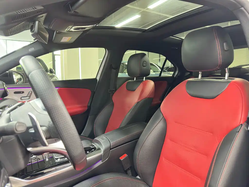 Mercedes-Benz A-Class AMG 2021 — фото 11