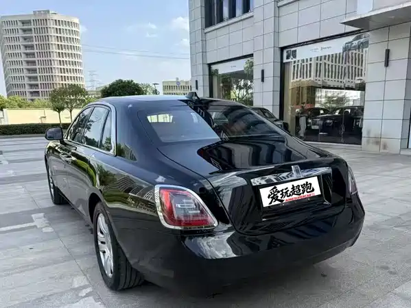 Rolls-Royce Ghost 2022