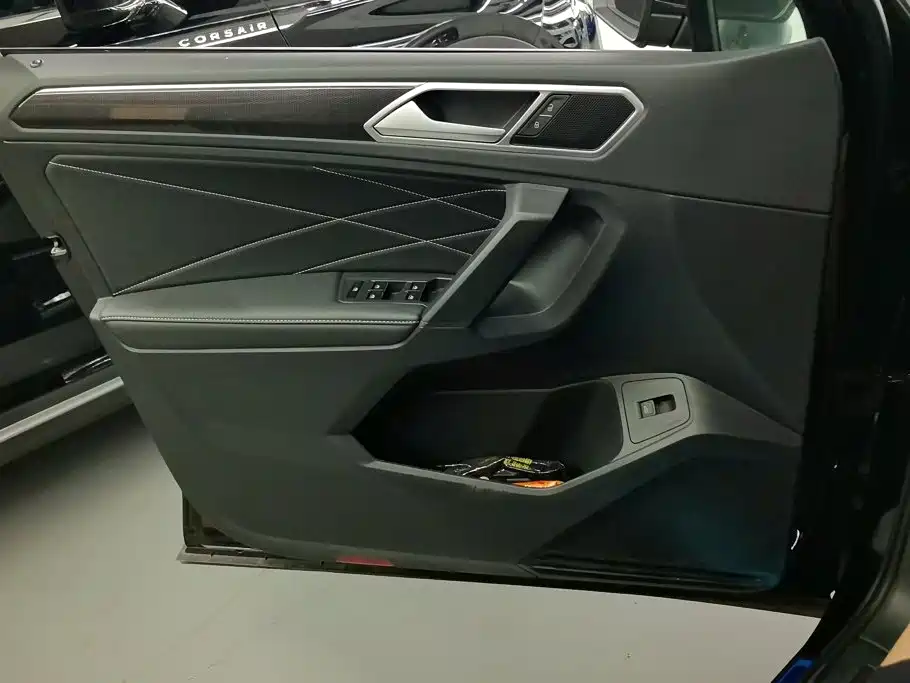 Volkswagen Tiguan L 2025