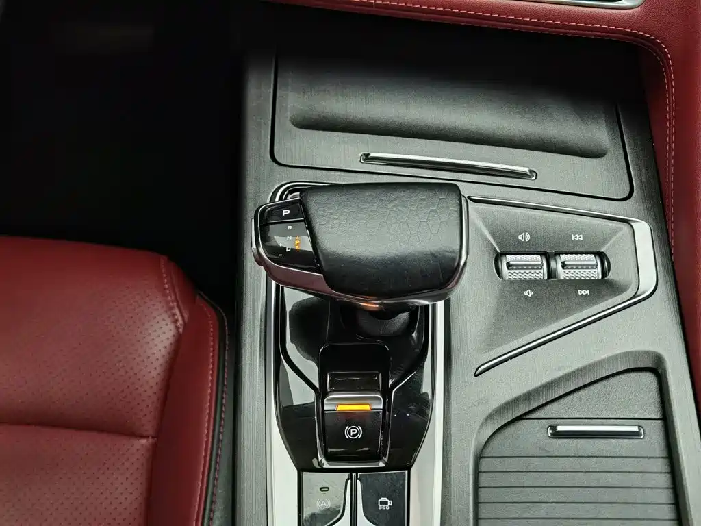 Changan CS75PLUS 2021 — фото 13
