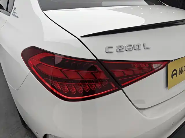 Mercedes-Benz C-Class 2022 — фото 16