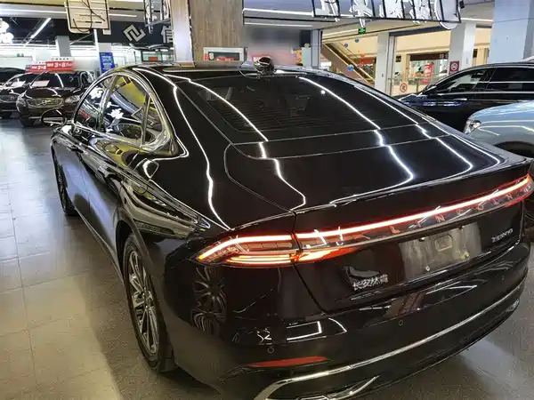 Lincoln Z 2022