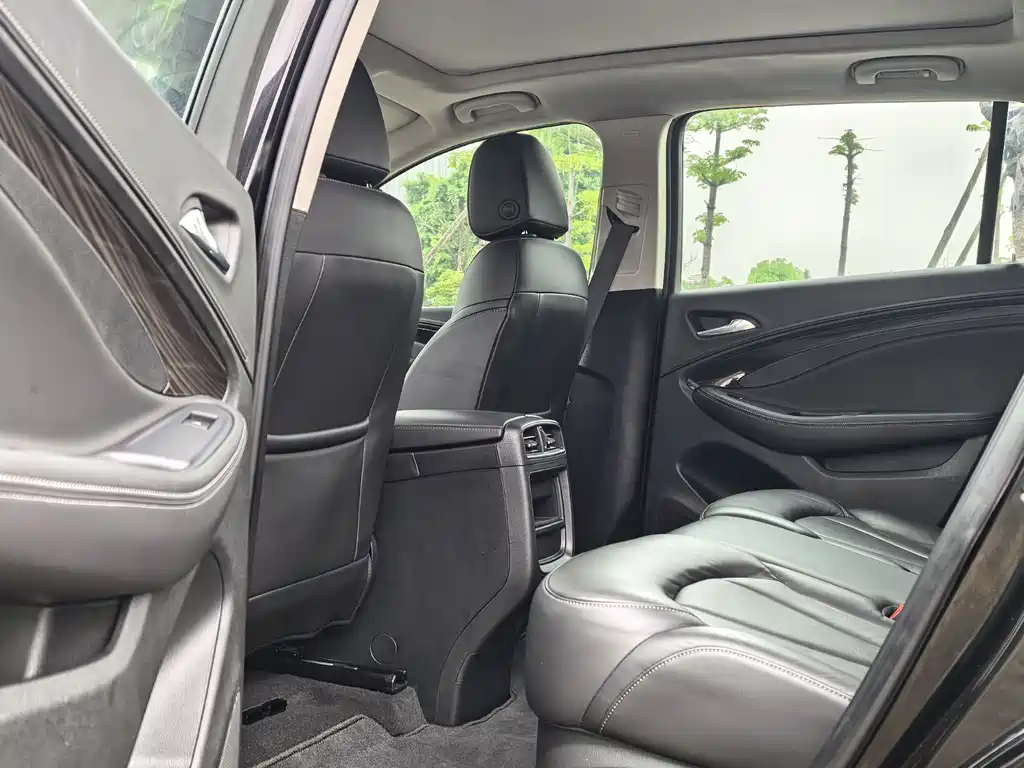 Buick Envision Plus 2019 — фото 17