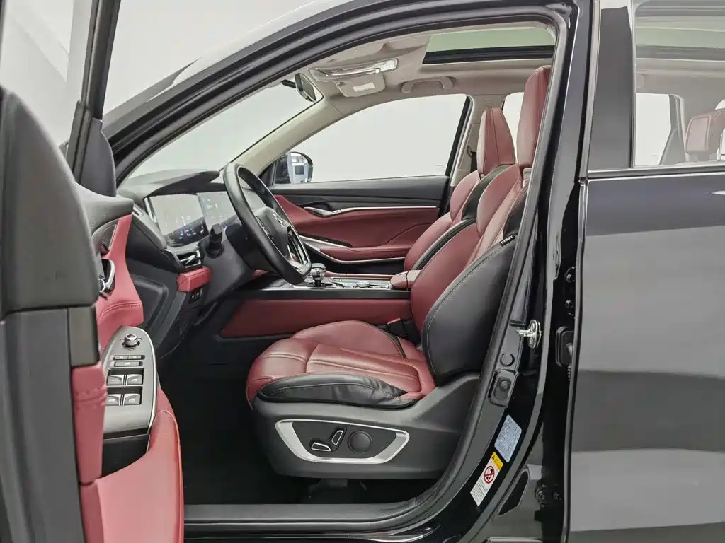 Changan CS75PLUS 2021 — фото 10