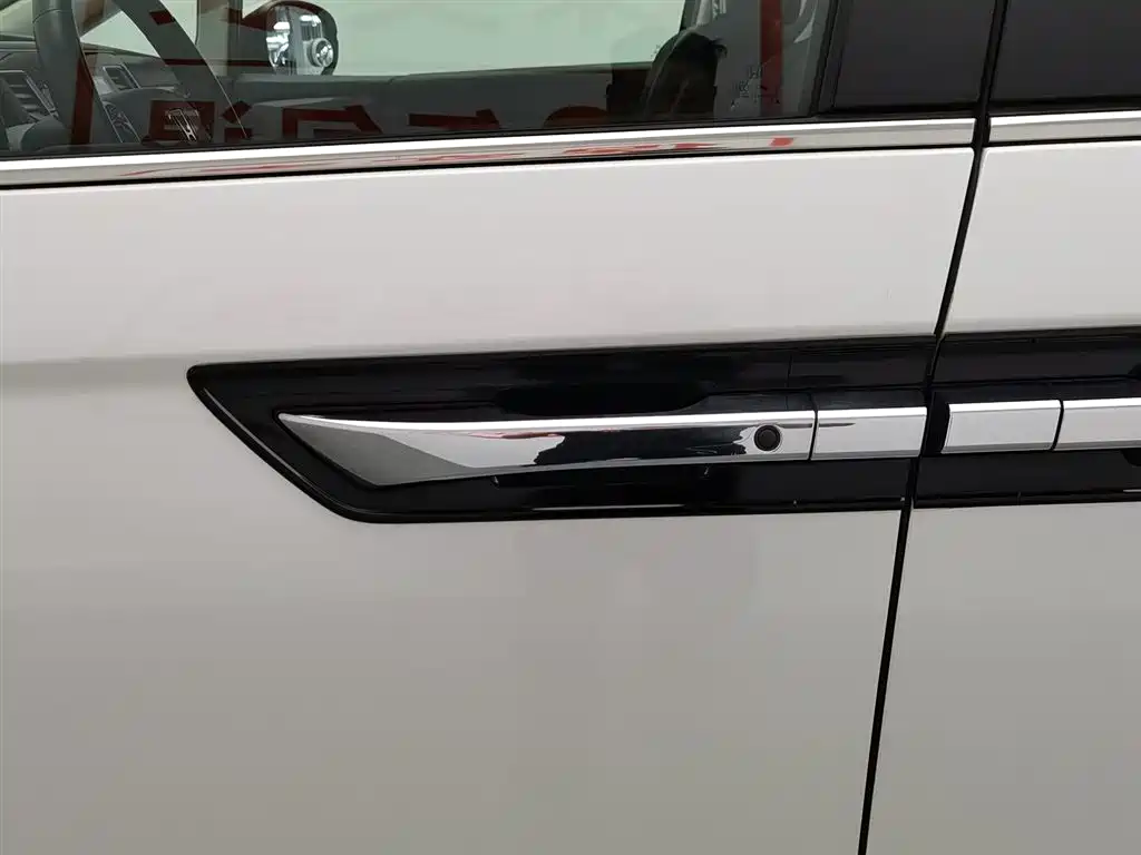 Honda Elysion 2017 — фото 18