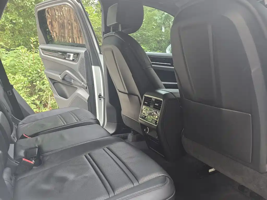 Porsche Cayenne 2018