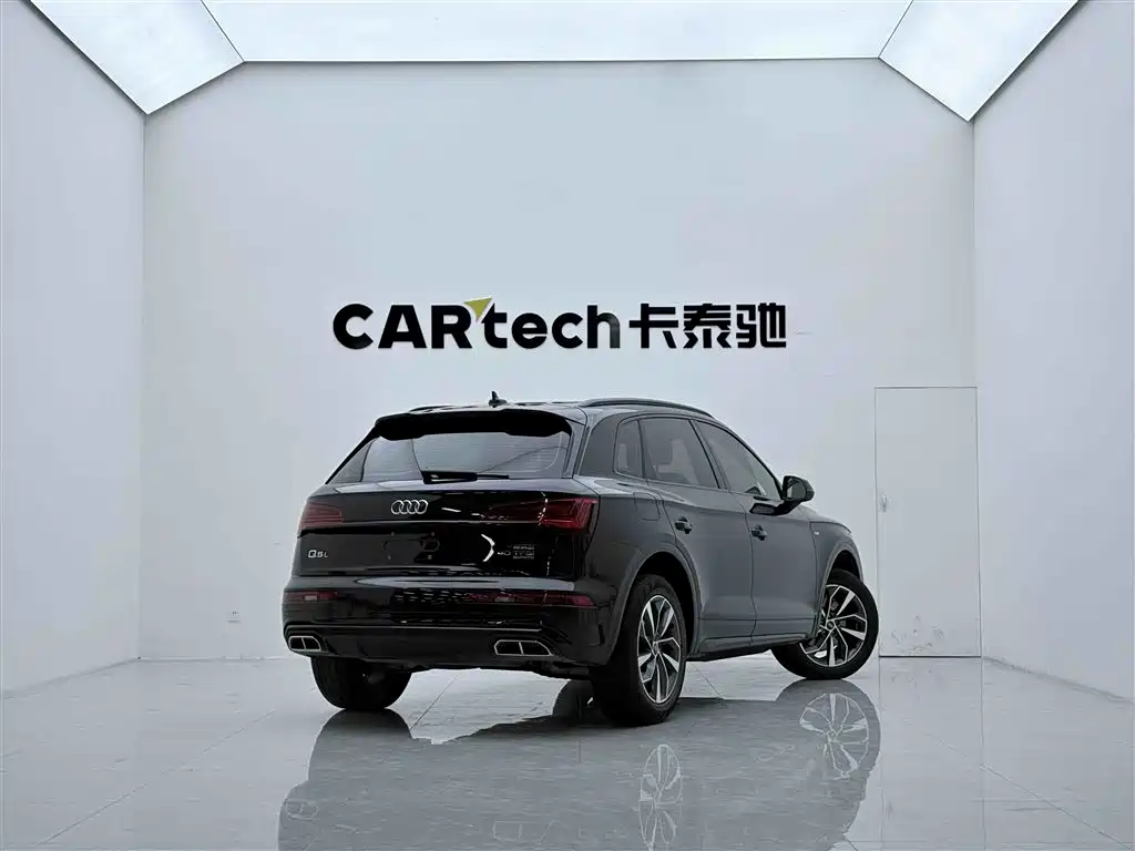 Audi Q5L 2024 — фото 4
