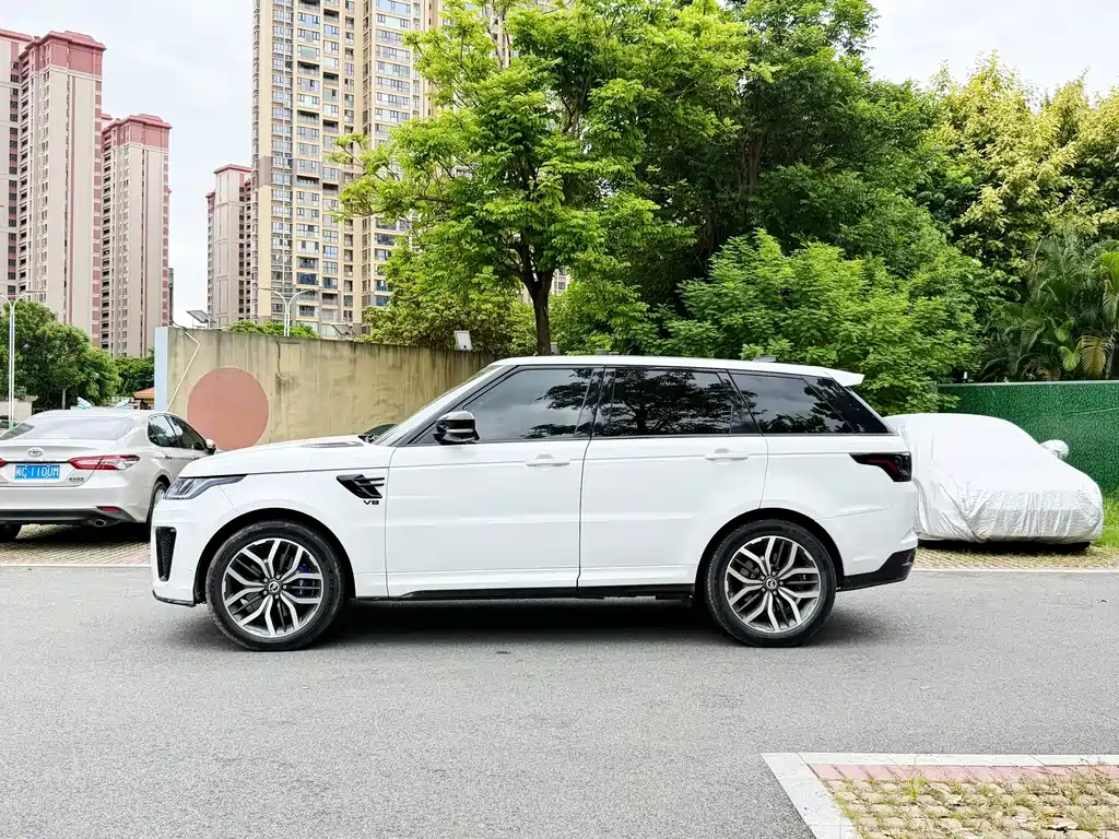 Land Rover Range Rover Sport 2016 — фото 4