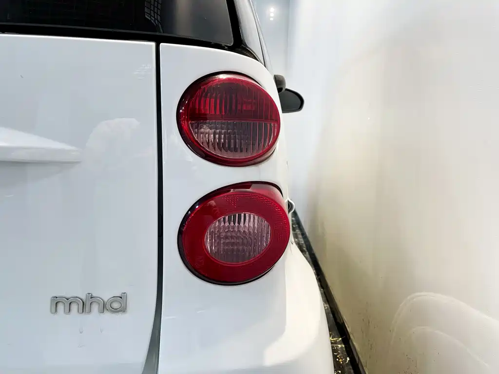smart Fortwo 2015 — фото 8