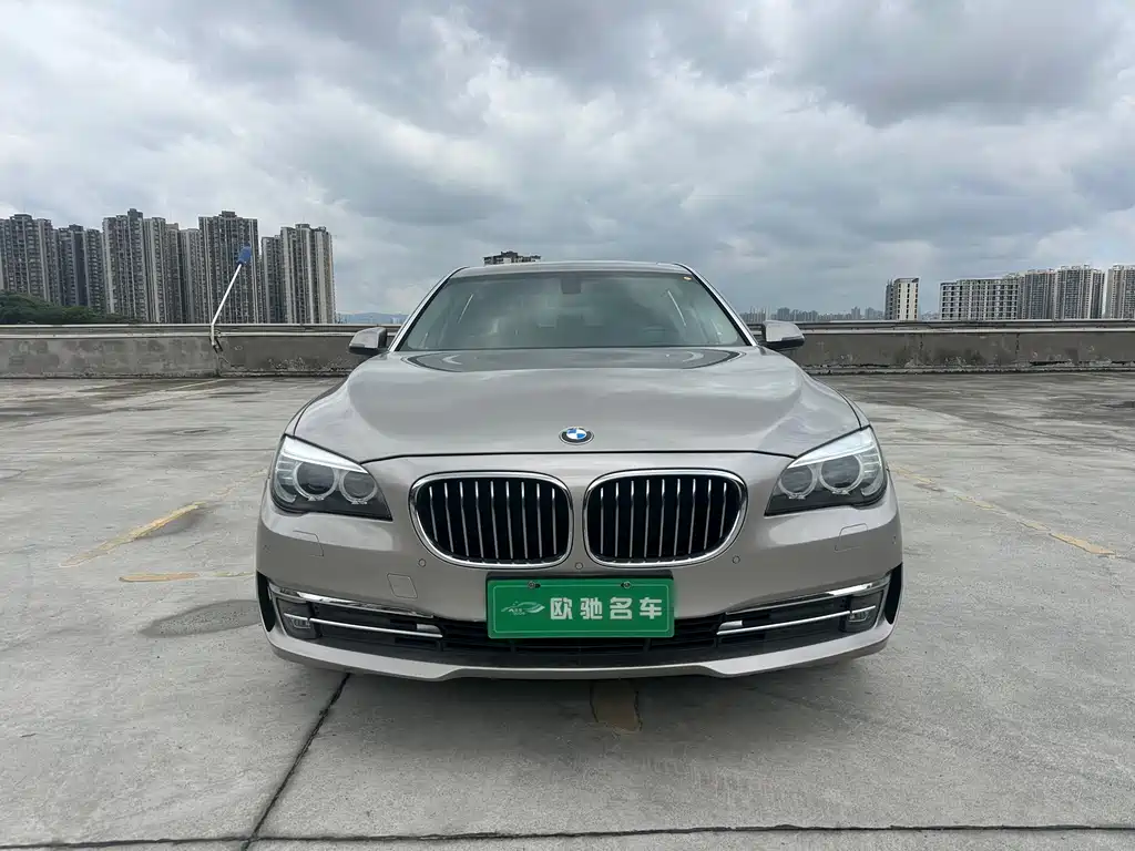 BMW 7 Series 2014 — фото 2