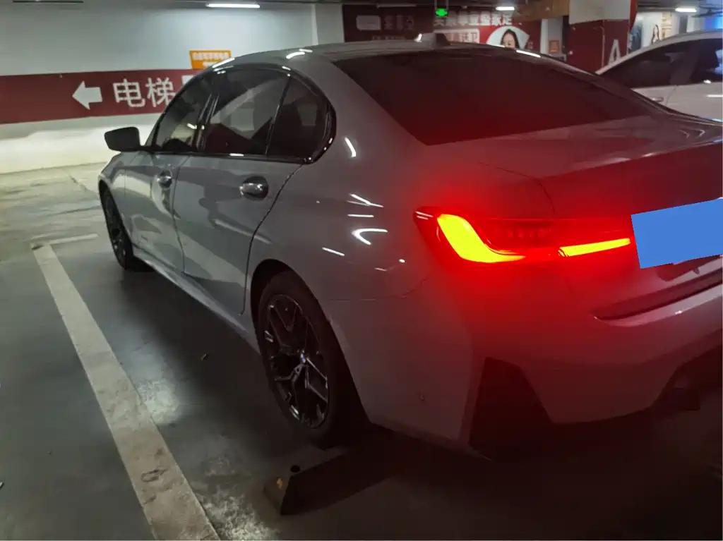 BMW 3 Series 2025