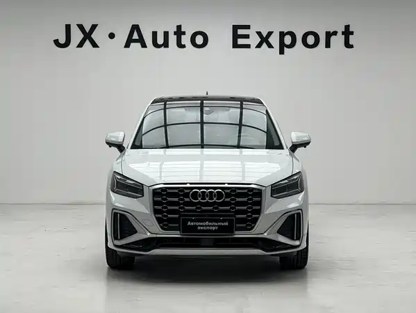 Audi Q2L 2022