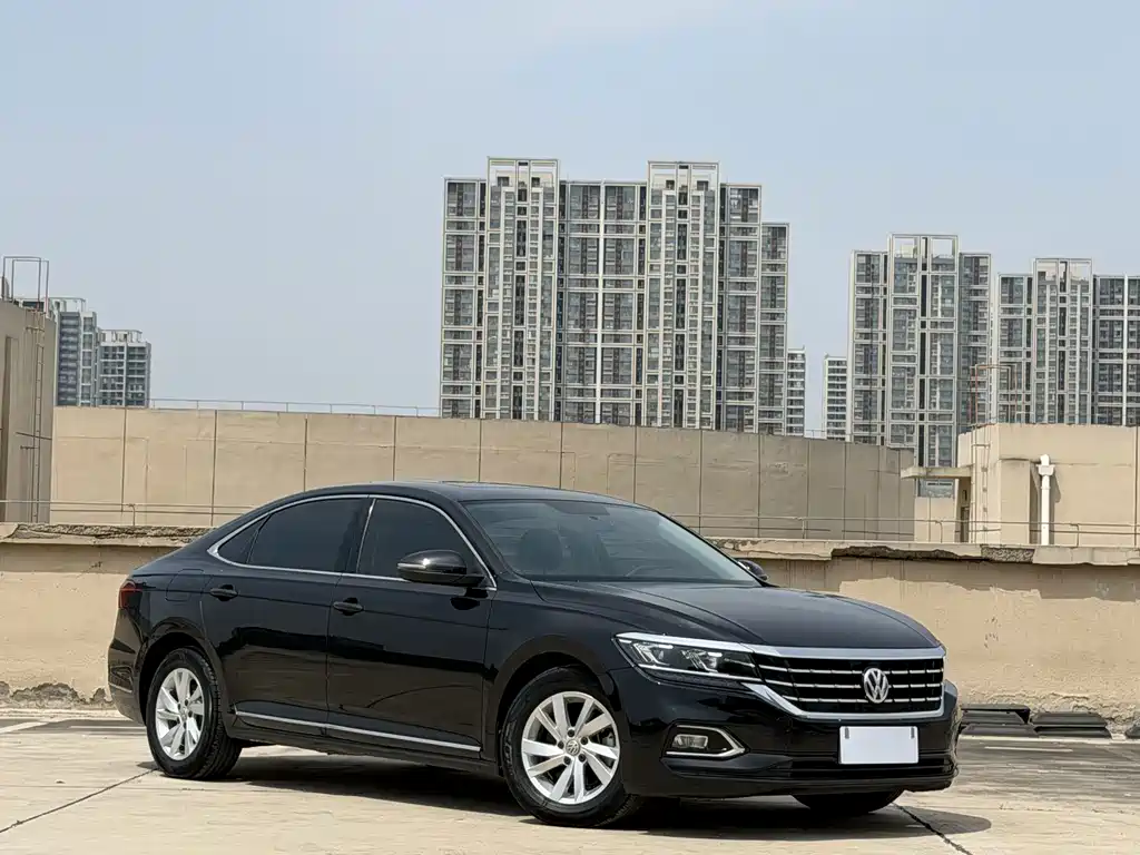 Volkswagen Passat 2021