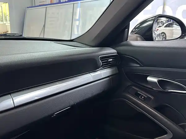 Porsche 911 2016