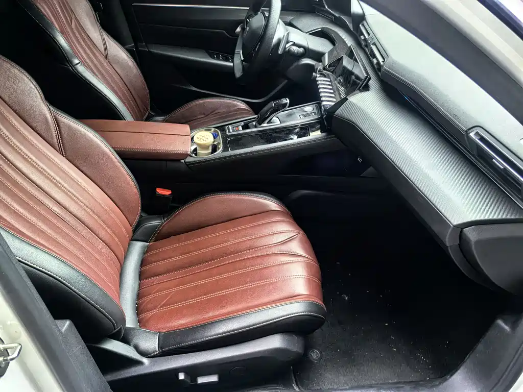 Peugeot 508 2022 — фото 12