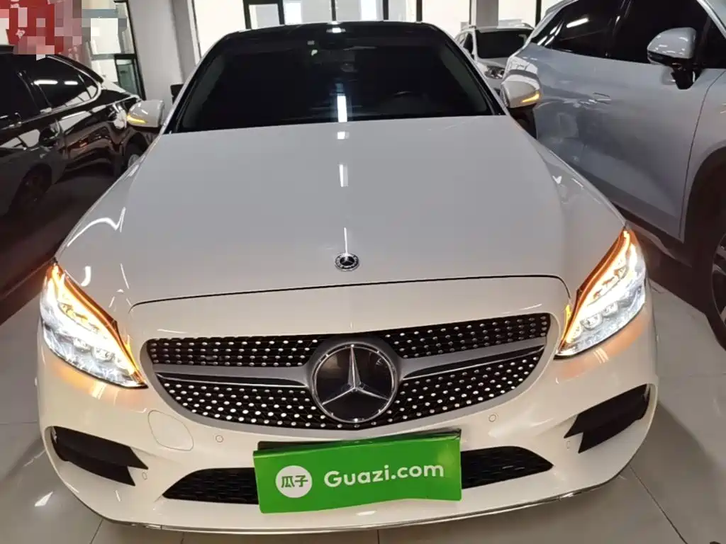 Mercedes-Benz C-Class 2019