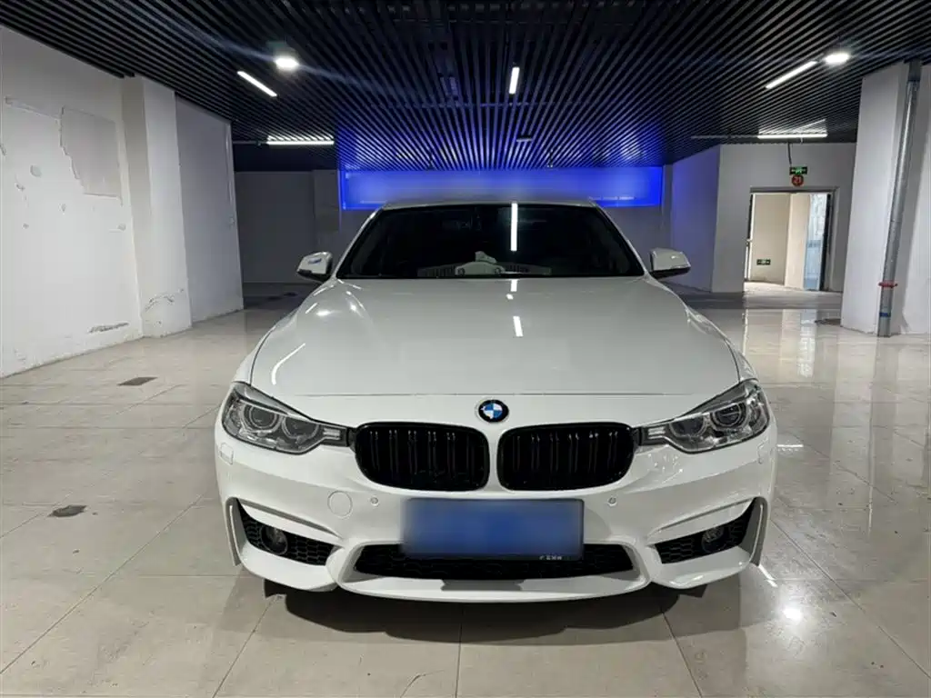 BMW 3 Series 2015 — фото 22