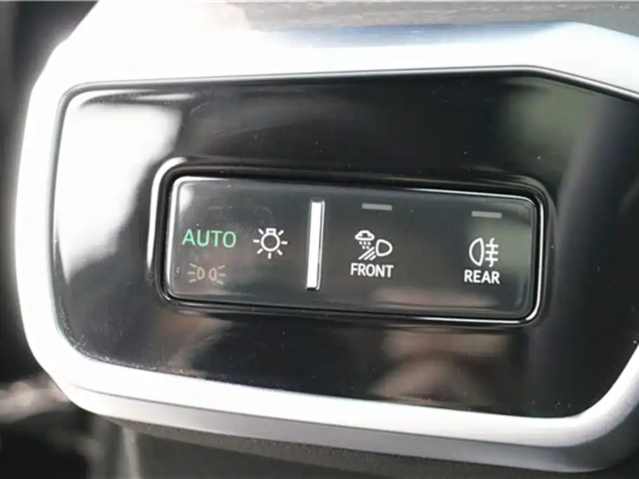 Audi A6L 2025 — фото 22