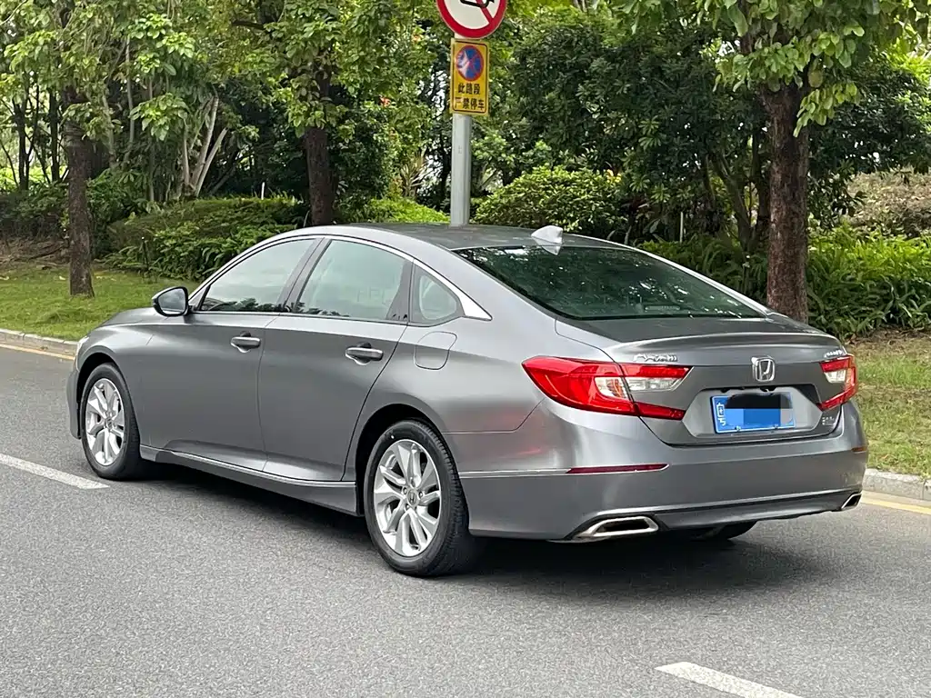 Honda Accord 2021 — фото 6