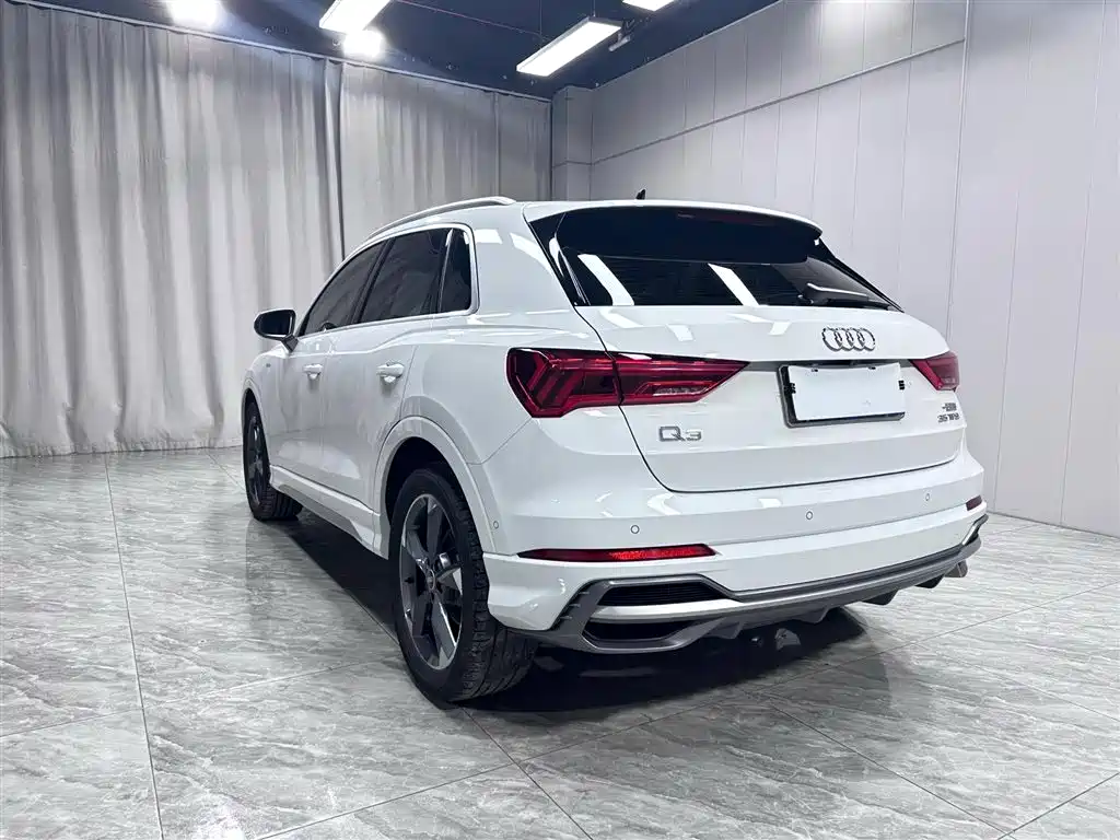 Audi Q3 2022