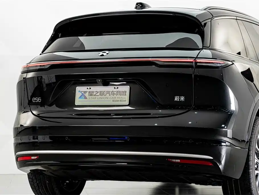 NIO ES6 2025