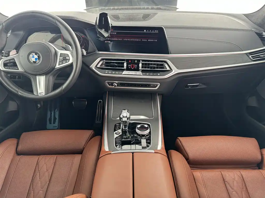 BMW X7 2020 — фото 20