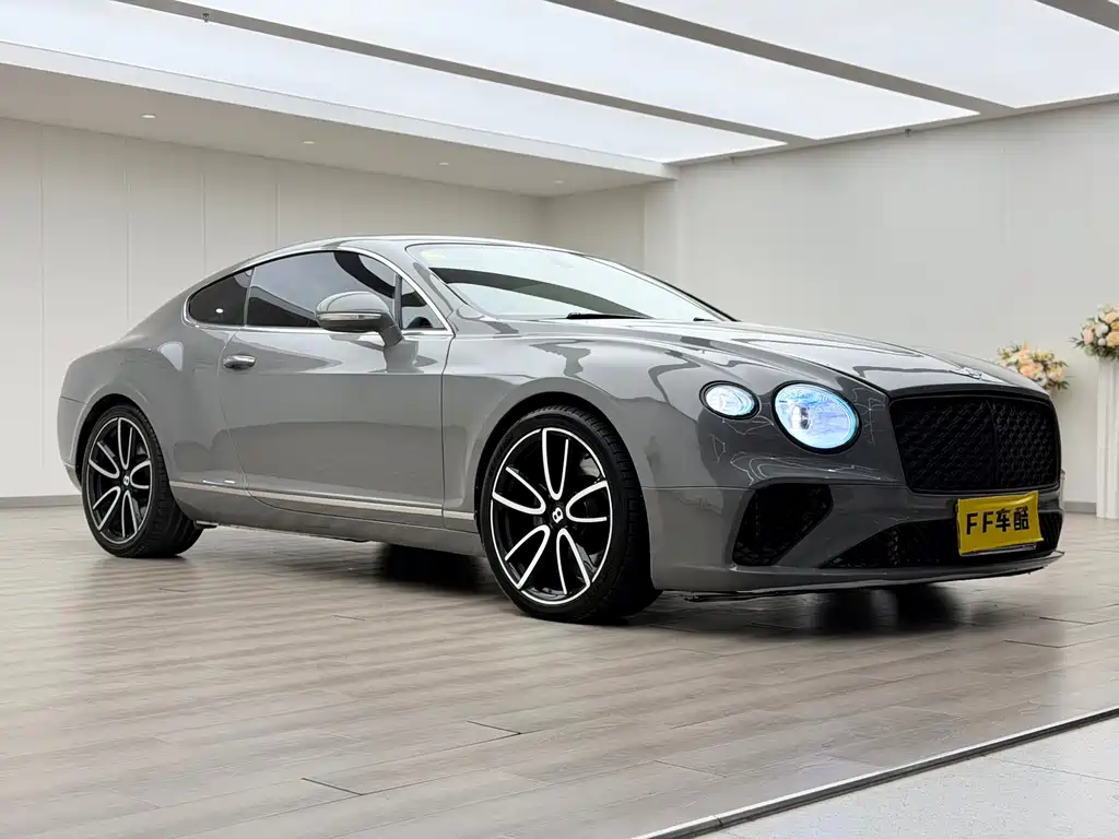 Bentley Continental 2010 — фото 3
