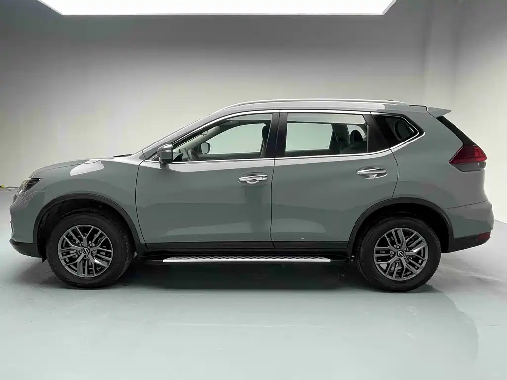 Nissan X-Trail 2025 — фото 17