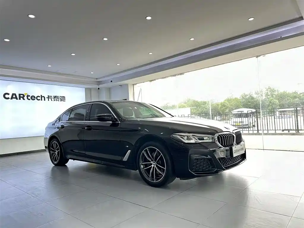 BMW 5 Series 2022