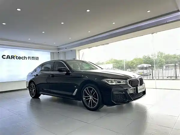 BMW 5 Series 2022