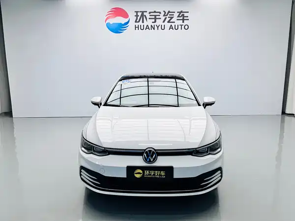 Volkswagen Golf 2023