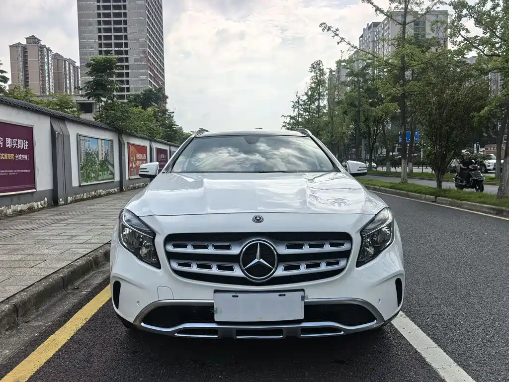 Mercedes-Benz GLA 2018
