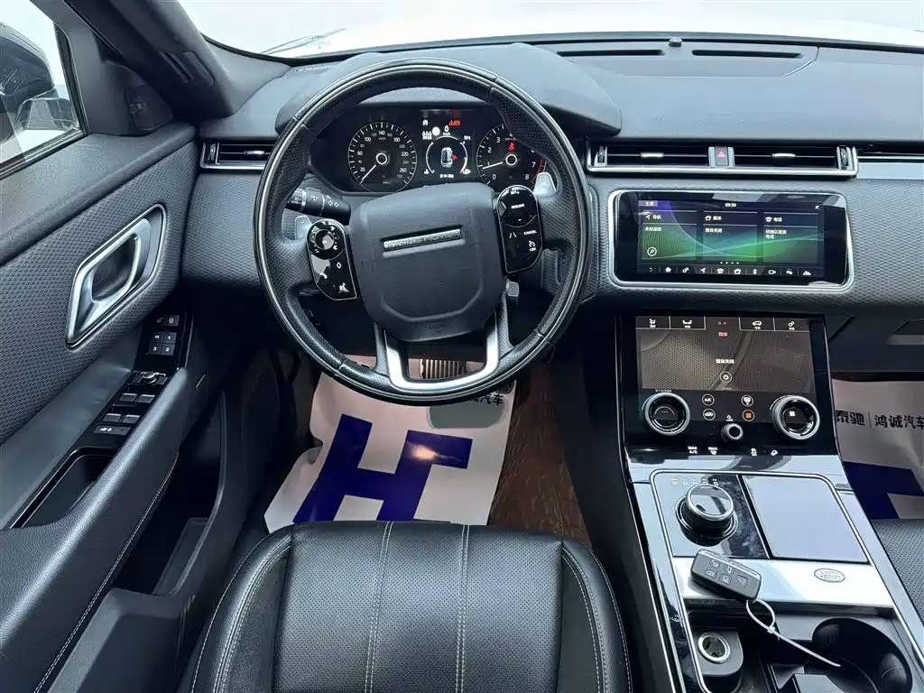 Land Rover Range Rover Velar 2021 — фото 16
