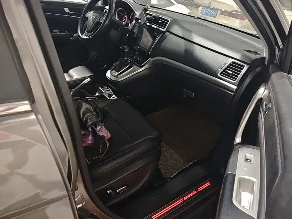 Haval H6 2015 — фото 25