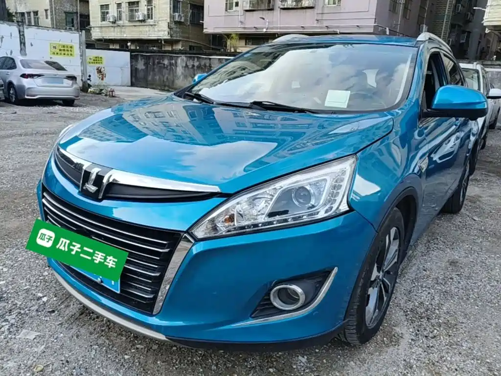 Luxgen U6 2015