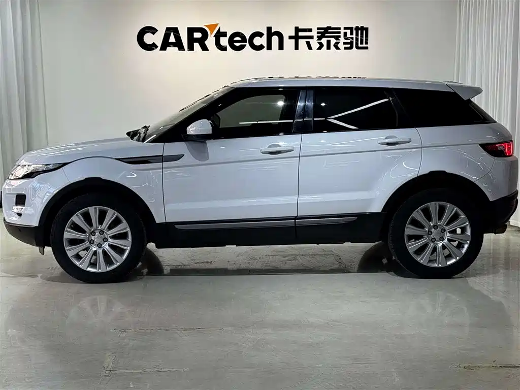 Land Rover Evoque 2015 — фото 7