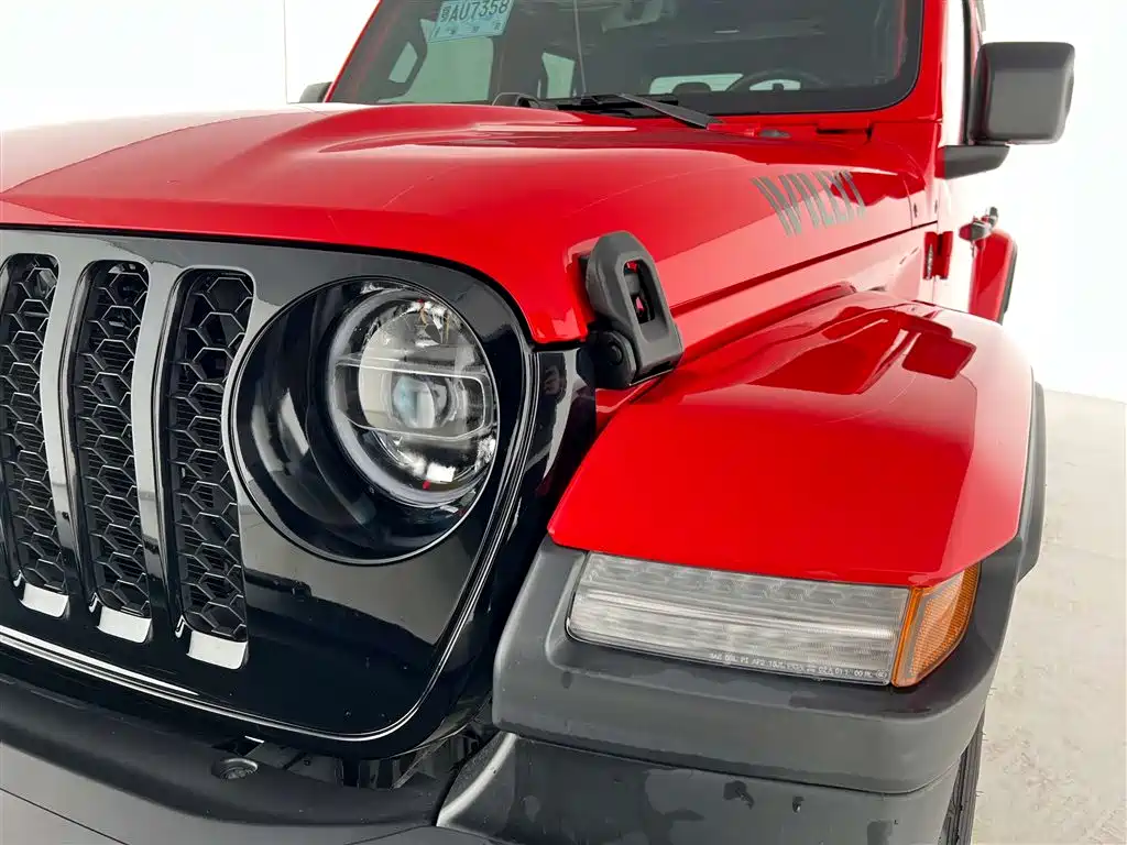 Jeep Gladiator 2023 — фото 8