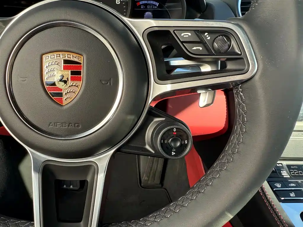 Porsche 718 2025 — фото 12