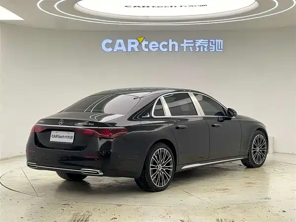Mercedes-Benz E-Class 2025