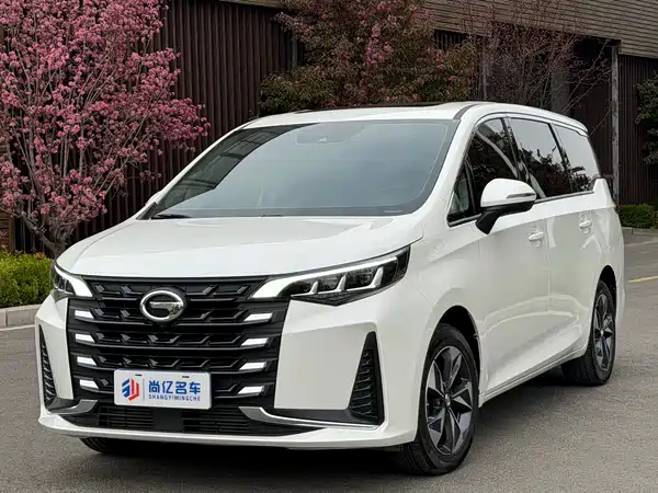 GAC Trumpchi M6 2022