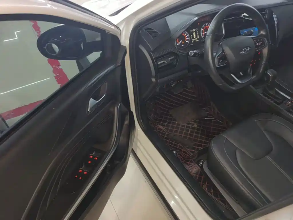 Chery Tiggo 3x 2021 — фото 16
