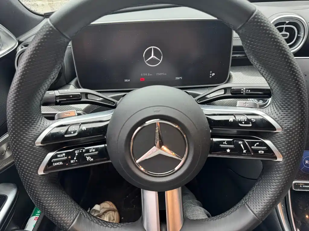 Mercedes-Benz C-Class 2023 — фото 8